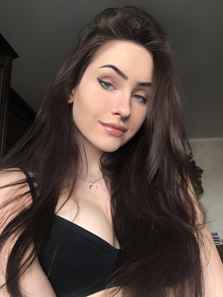 Индивидуалка Борислава, доступна для личного знакомства от 1500 руб