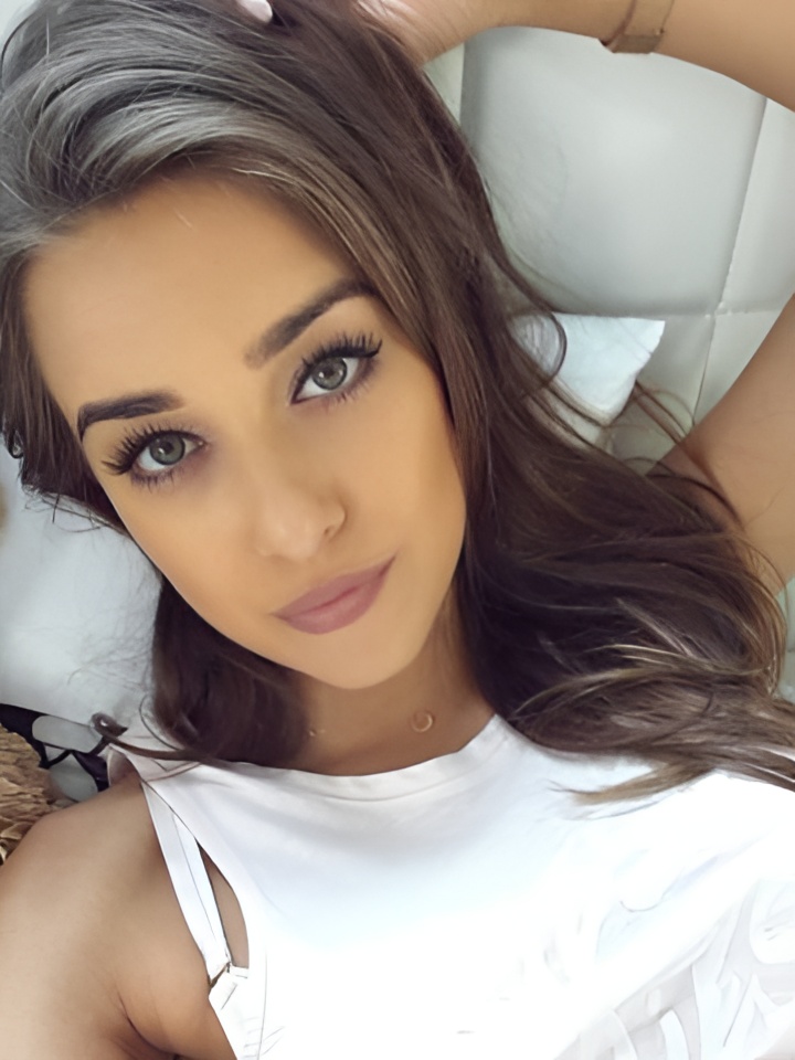 Мелисса привлекальеная девушка из Кизляра цена от 5000 руб