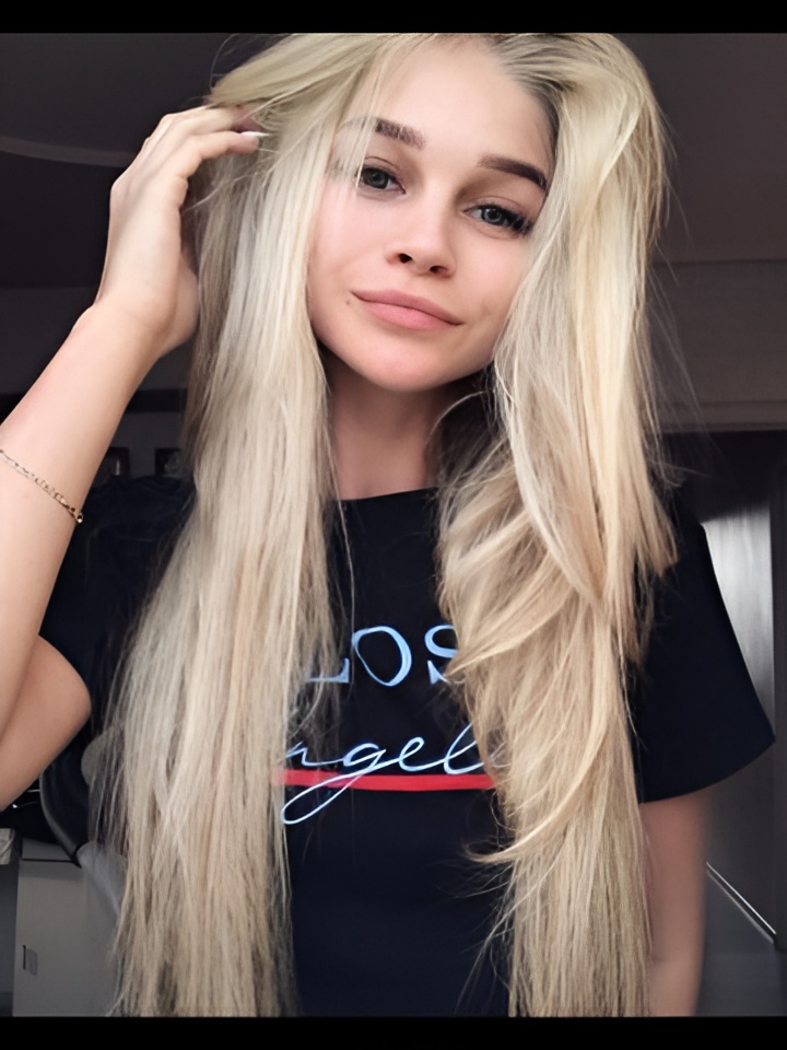 Индивидуалка Софа, доступна для личного знакомства от 2000 руб