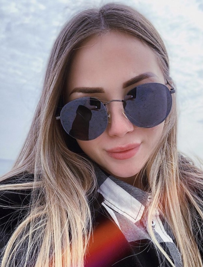 🎥 Карина привлекальеная девушка из Кизляра цена от 4000 руб