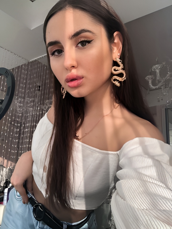 Индивидуалка Ксения, доступна для личного знакомства от 2500 руб