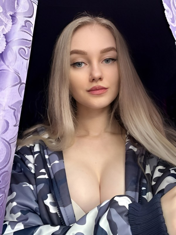 Эрика привлекательная девушка из Кизляра цена от 5000 руб