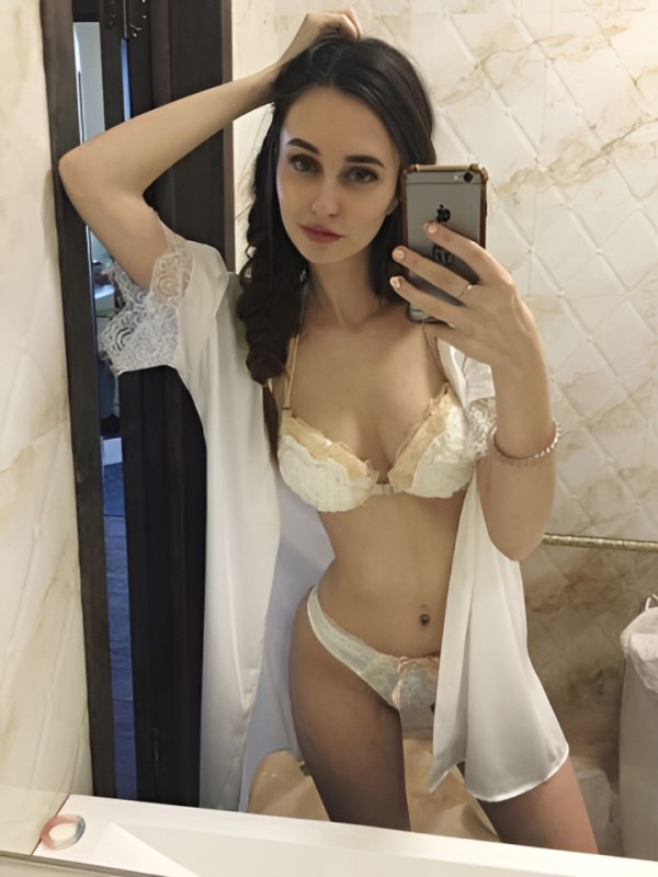 Олеся привлекательная девушка из Кизляра цена от 4000 руб