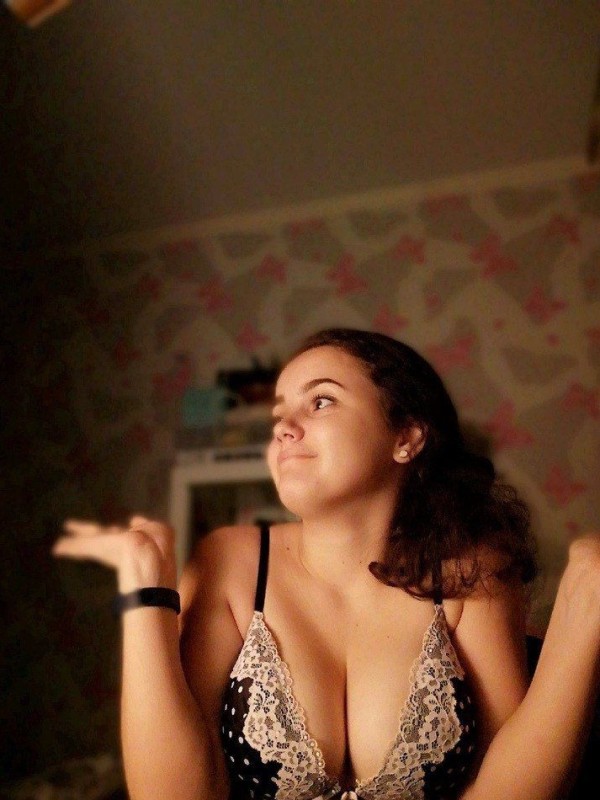 Рита привлекательная девушка из Кизляра цена от 3000 руб