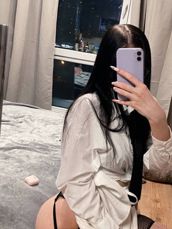 Олечка привлекательная девушка из Кизляра цена от 5000 руб